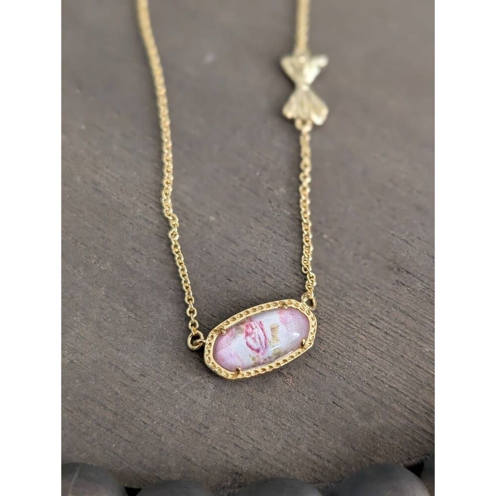 *NWOT KENDRA SCOTT x LOVE SHACK FANCY The Elisa Marie Pink Blooming Bow Necklace - Picture 3 of 5